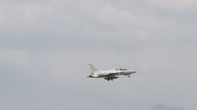 φιλιππίνες-δύο-πιλότοι-νεκροί-από-πτώ-563499001