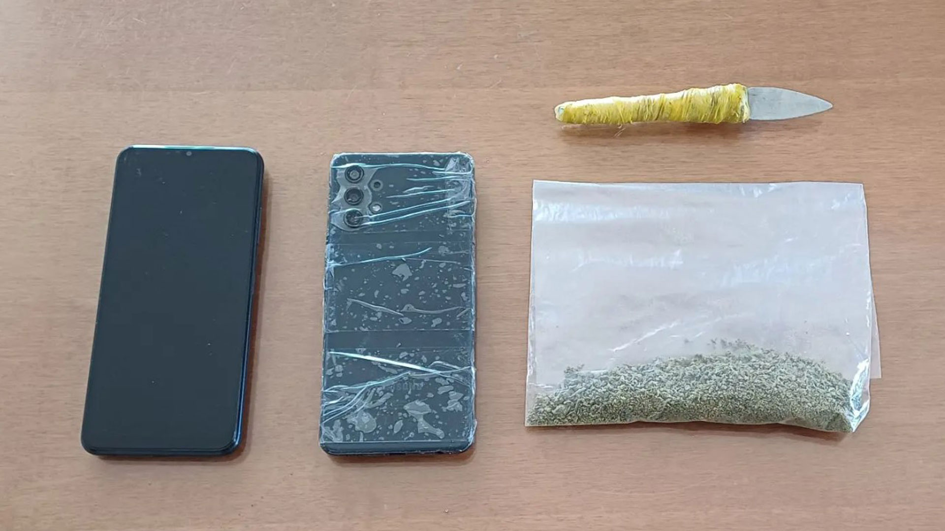 Εφοδος της ΕΛ.ΑΣ. στις φυλακές Τρικάλων – Βρέθηκαν μαχαίρι και κάνναβη-1