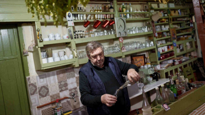 το-χάνι-του-γώγου-ένας-μπακαλόγατος-563536498