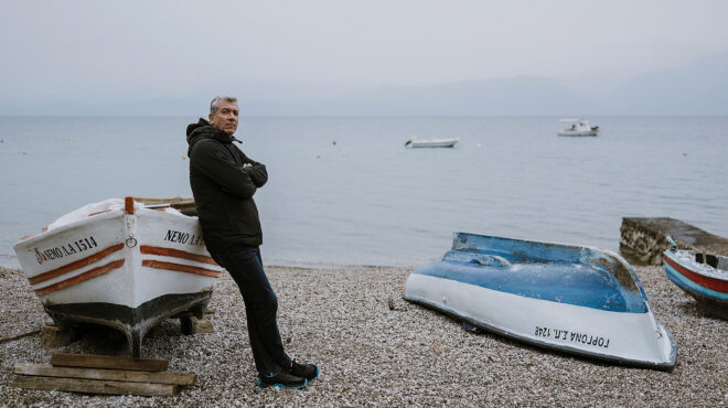 κοιτώντας-έναν-ισοβίτη-στα-μάτια-563510260