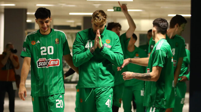 ευρωλίγκα-ελλειψη-κόκκινου-μαέστρου-563528965