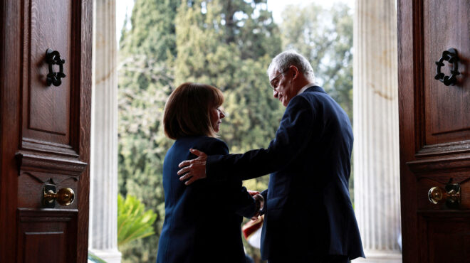 σε-αποστολή-ενωτική-και-ρυθμιστική-563513707