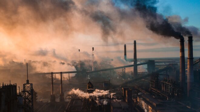 προς-νέο-ρεκόρ-το-2025-οι-παγκόσμιες-εκπομ-563499808