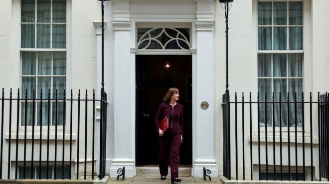 βρετανία-περικοπές-κοινωνικών-δαπαν-563533852