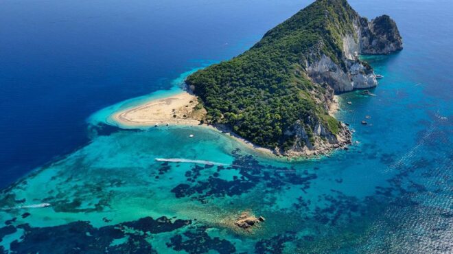 ζάκυνθος-αντιδράσεις-για-τις-οικοδομ-563500336