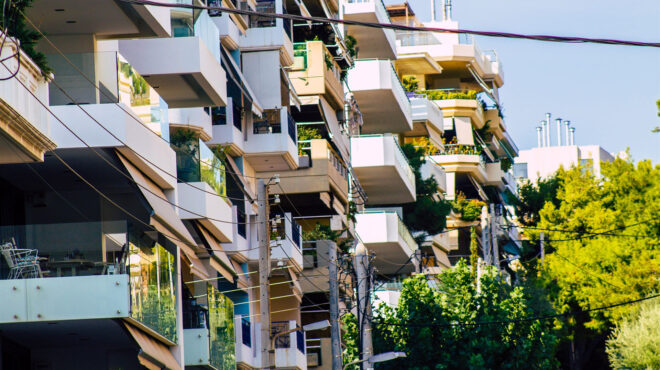 κατά-87-αυξήθηκαν-το-2024-οι-τιμές-πώλησης-κ-563526046