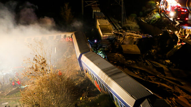 τέμπη-τραγωδία-σε-τέσσερις-πράξεις-563495428