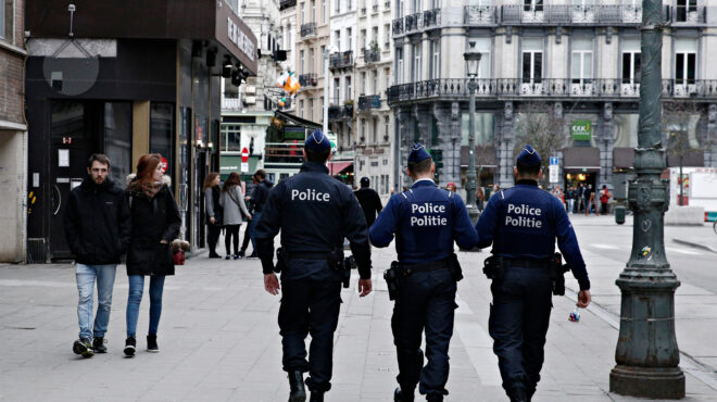 νέο-σκάνδαλο-διαφθοράς-συγκλονίζει-τ-563511886