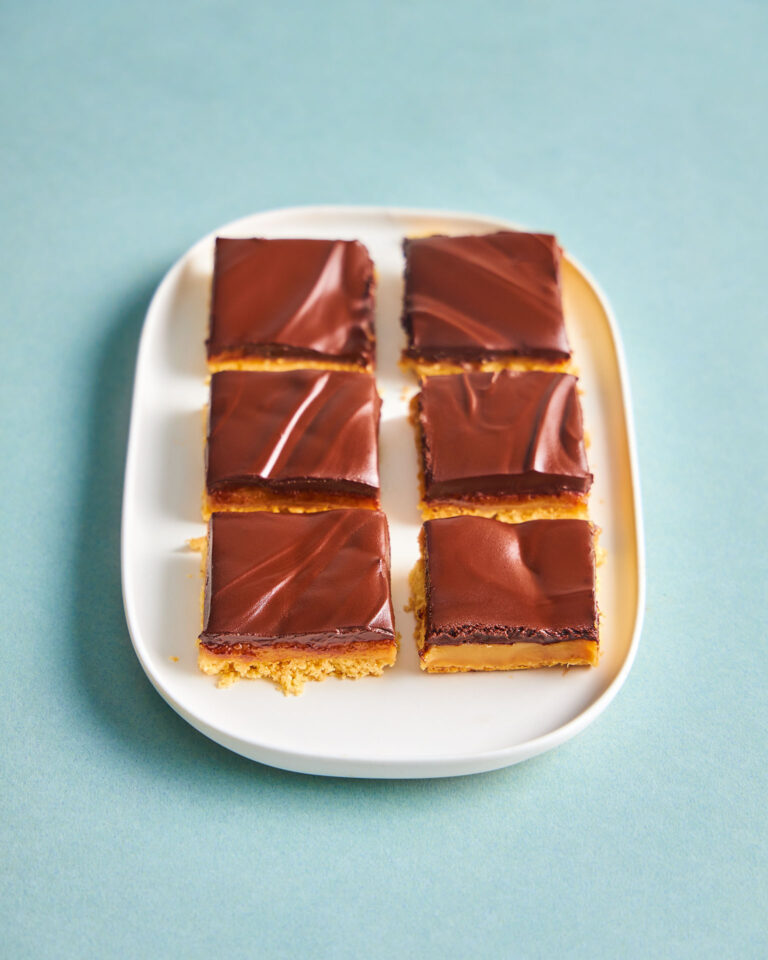 μπισκότα-με-βάση-από-ζύμη-shortbread-καραμέλα-κ-563532019