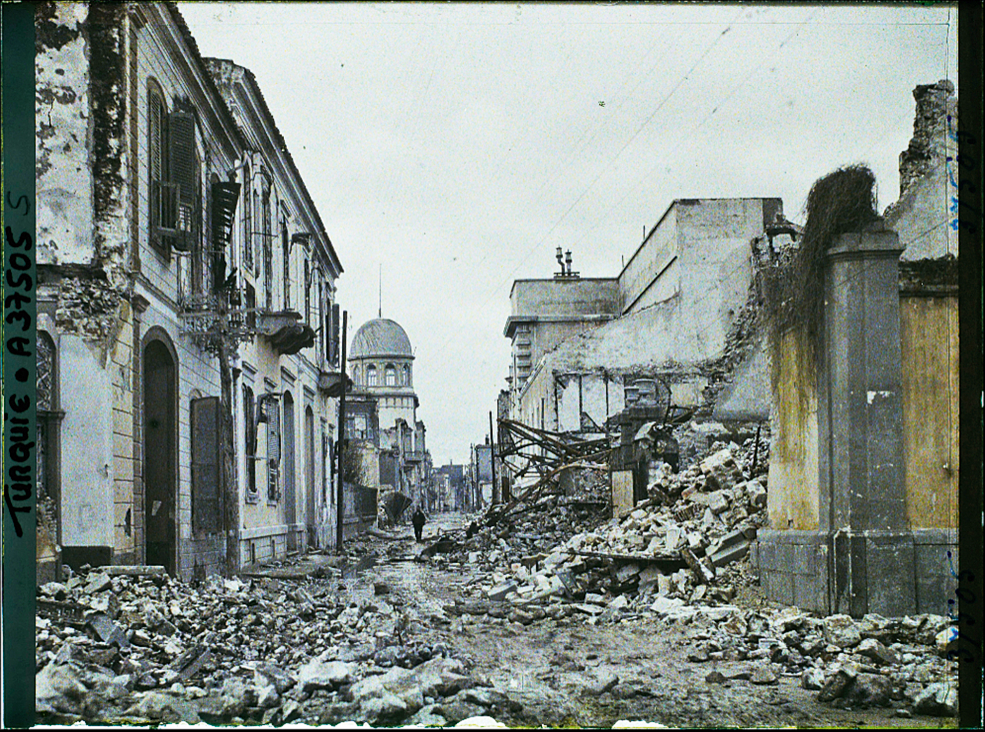 «Εδώ ήταν κάποτε το σπίτι μας»-1