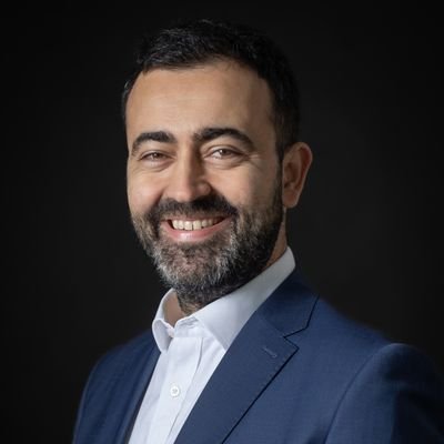 Ρουμανία: Ο επικίνδυνος αποκεφαλισμός του δούρειου ίππου-1