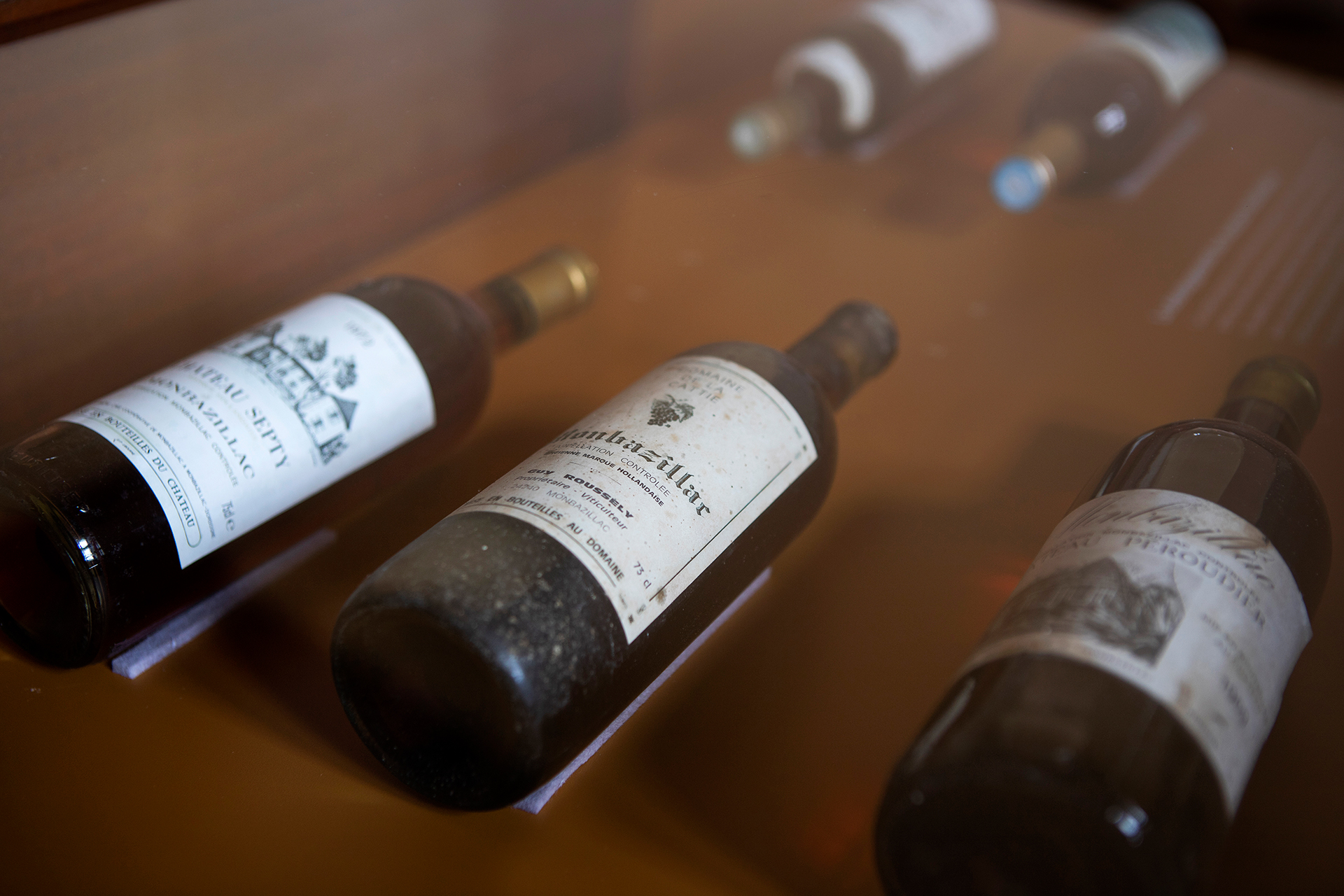 Δύο κάστρα, δύο κόσμοι-3