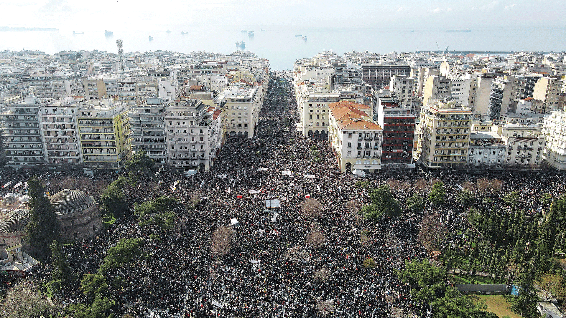 η-συγκέντρωση-ξεπέρασε-τους-σεισμού-563495119