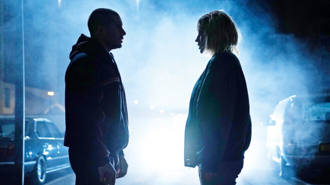 μια-ιστορία-αγάπης-με-πολλά-εμπόδια-563537071