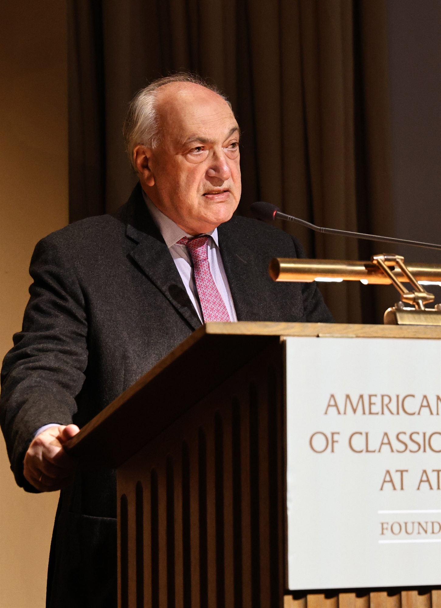 Ο καθηγητής του Κέμπριτζ Πίτερ Σαρρής τιμήθηκε με το εμβληματικό βραβείο London Hellenic Prize-4