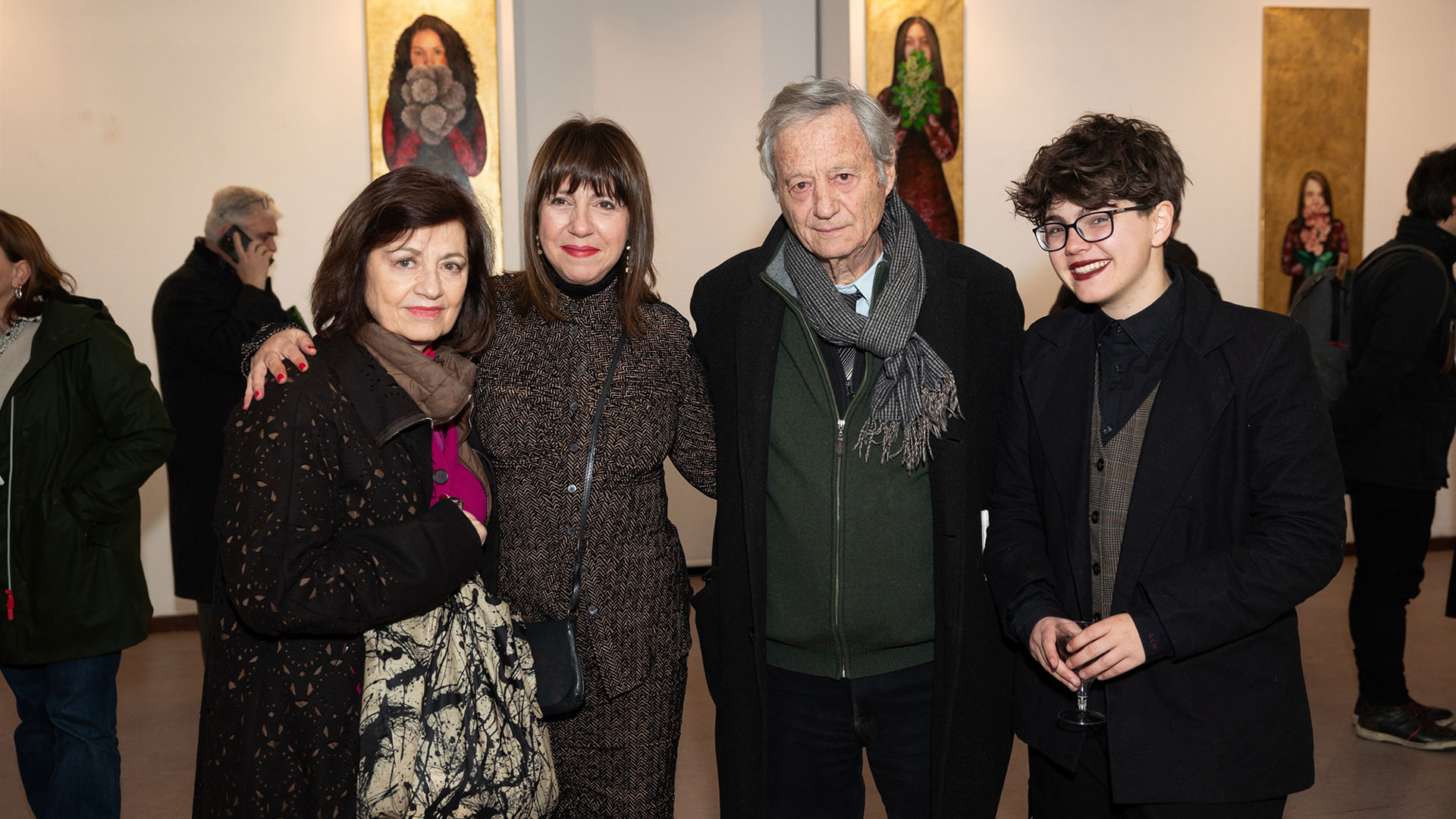 Bouche fermée, μια επίκαιρη έκθεση για τη σιωπή γύρω από τη γυναικεία καταπίεση-1