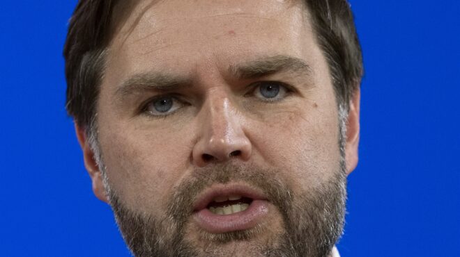 τζέι-ντι-βανς-ενέδρα-563498539