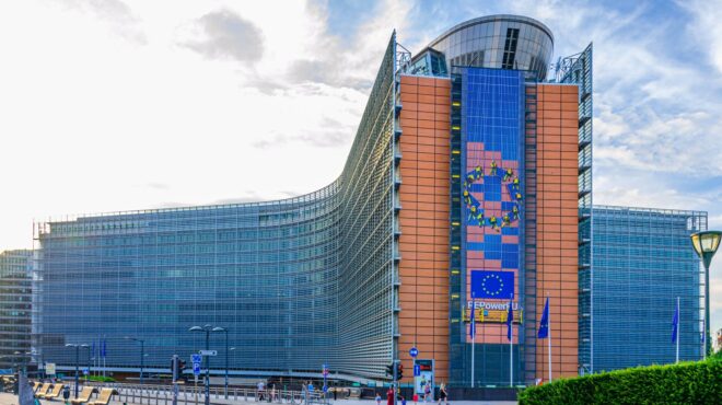 κομισιόν-μέτρα-κατά-της-ελλάδας-για-μη-563534560