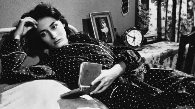 γοητευτικό-αερικό-της-ελληνικής-θεατ-563495761