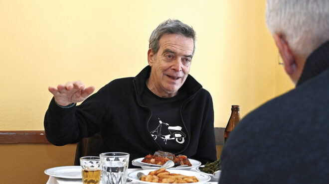 ανδρέας-κούρκουλας-η-αθήνα-είναι-σέξι-563495767