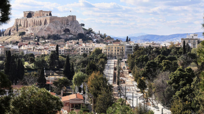 το-καλοκαίρι-ανοίγει-η-βασιλίσσης-ο-563528641