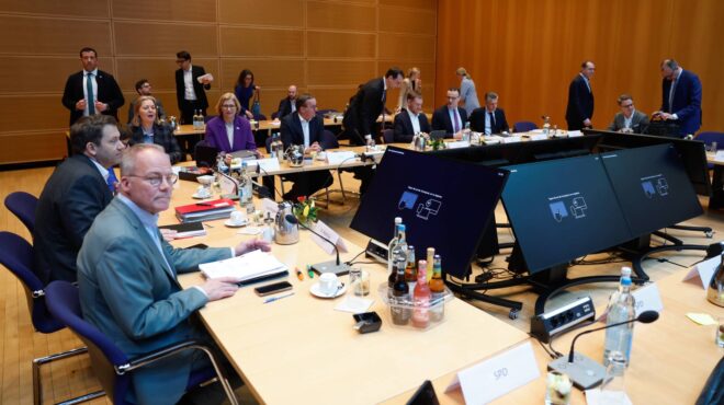 γερμανία-κυρώσεις-για-κράτη-μέλη-που-π-563540845