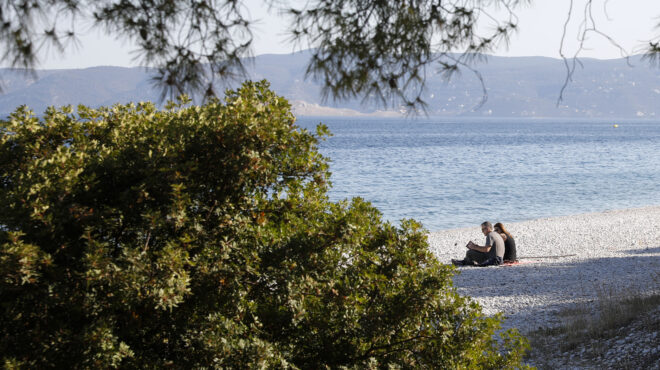 ξεπέρασε-τους-25-βαθμούς-η-θερμοκρασία-σ-563514400