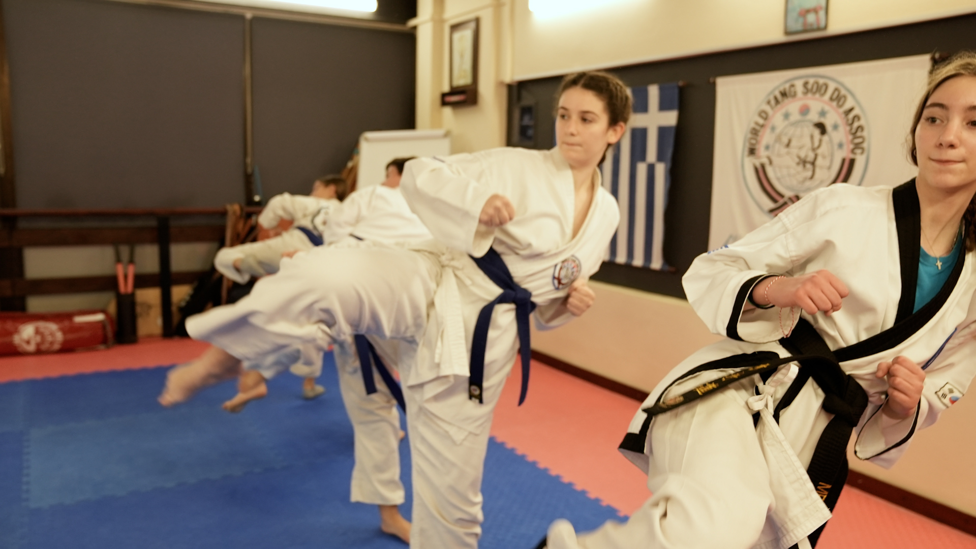 «Στο καράτε δεν παίζουμε ξύλο, όπως στην τηλεόραση»-6