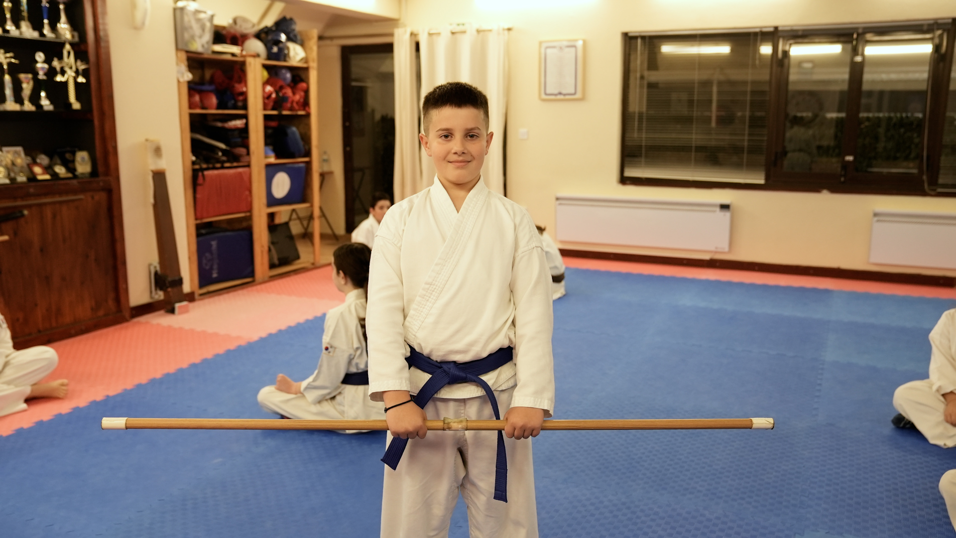 «Στο καράτε δεν παίζουμε ξύλο, όπως στην τηλεόραση»-9