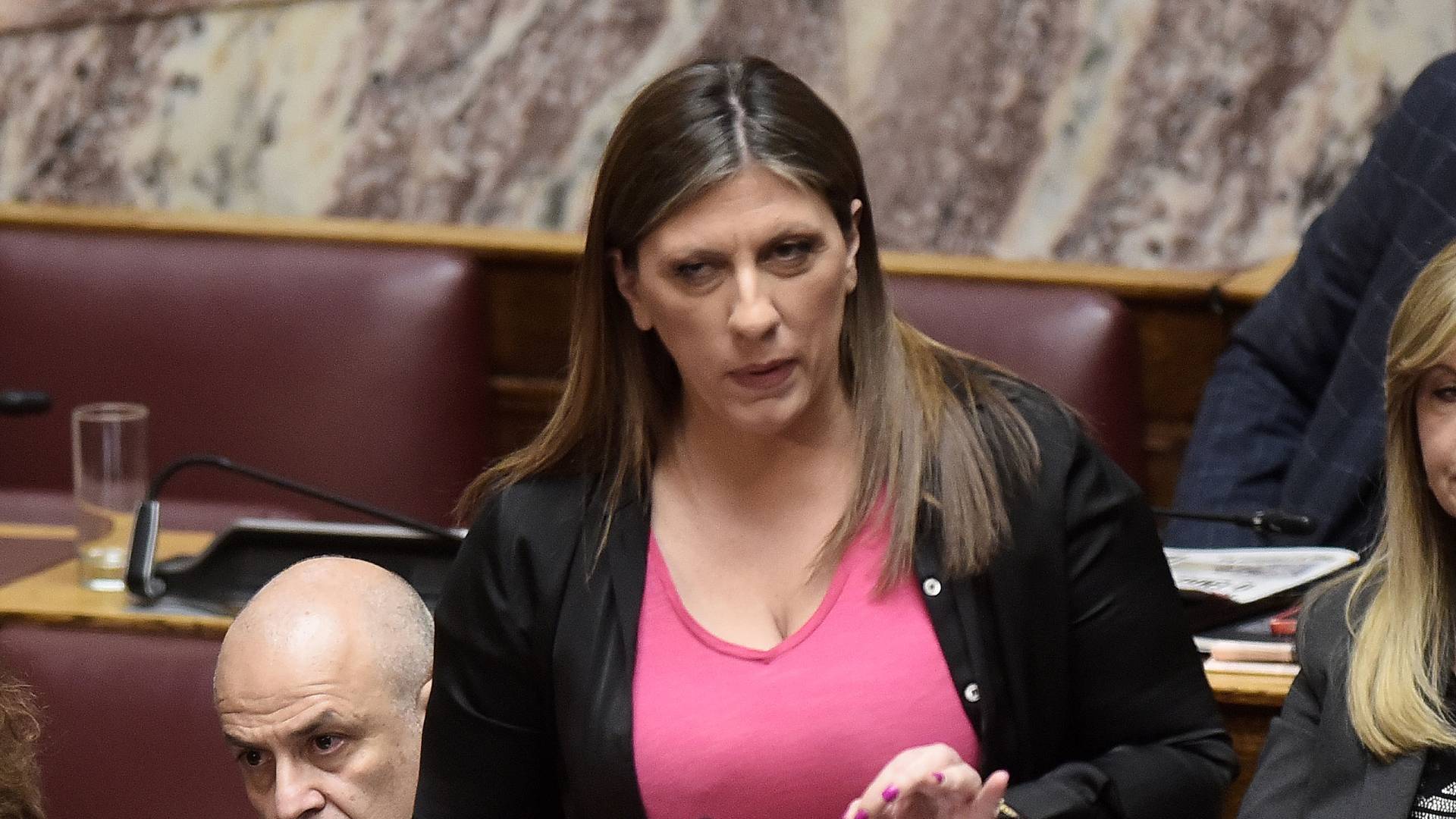 Πρόταση δυσπιστίας: Σκληρή αντιπαράθεση, φίλια πυρά και μία διαγραφή-6