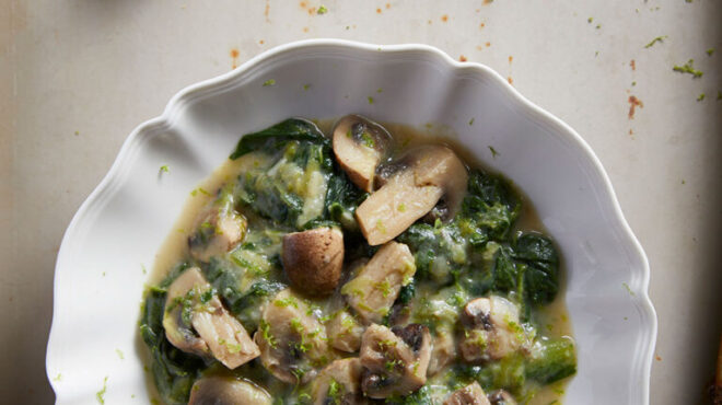 μανιτάρια-και-γλυκοπατάτες-φρικασέ-ά-563534038