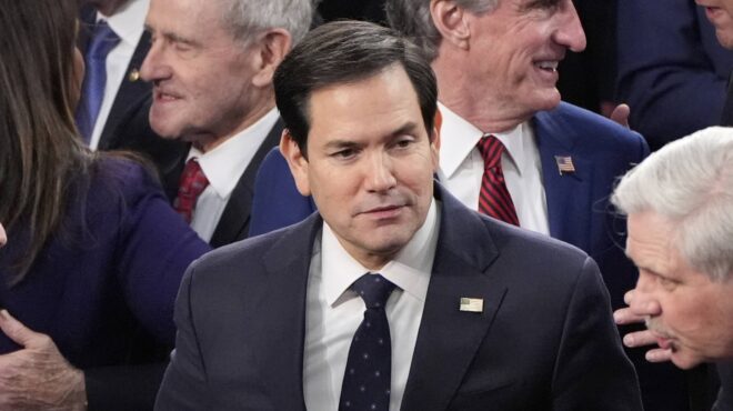 ηπα-η-κυβέρνηση-τραμπ-περικόπτει-το-83-τ-563507740