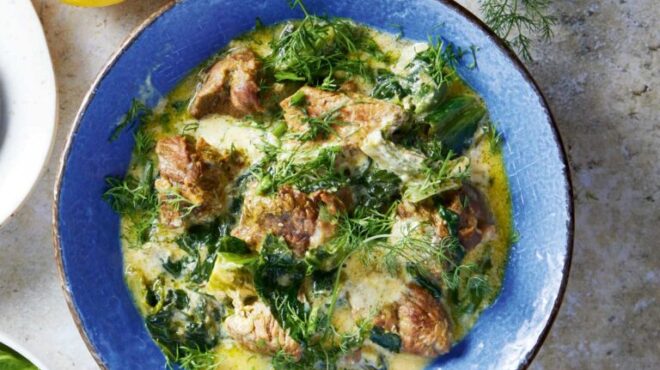 μοσχαράκι-φρικασέ-563539741