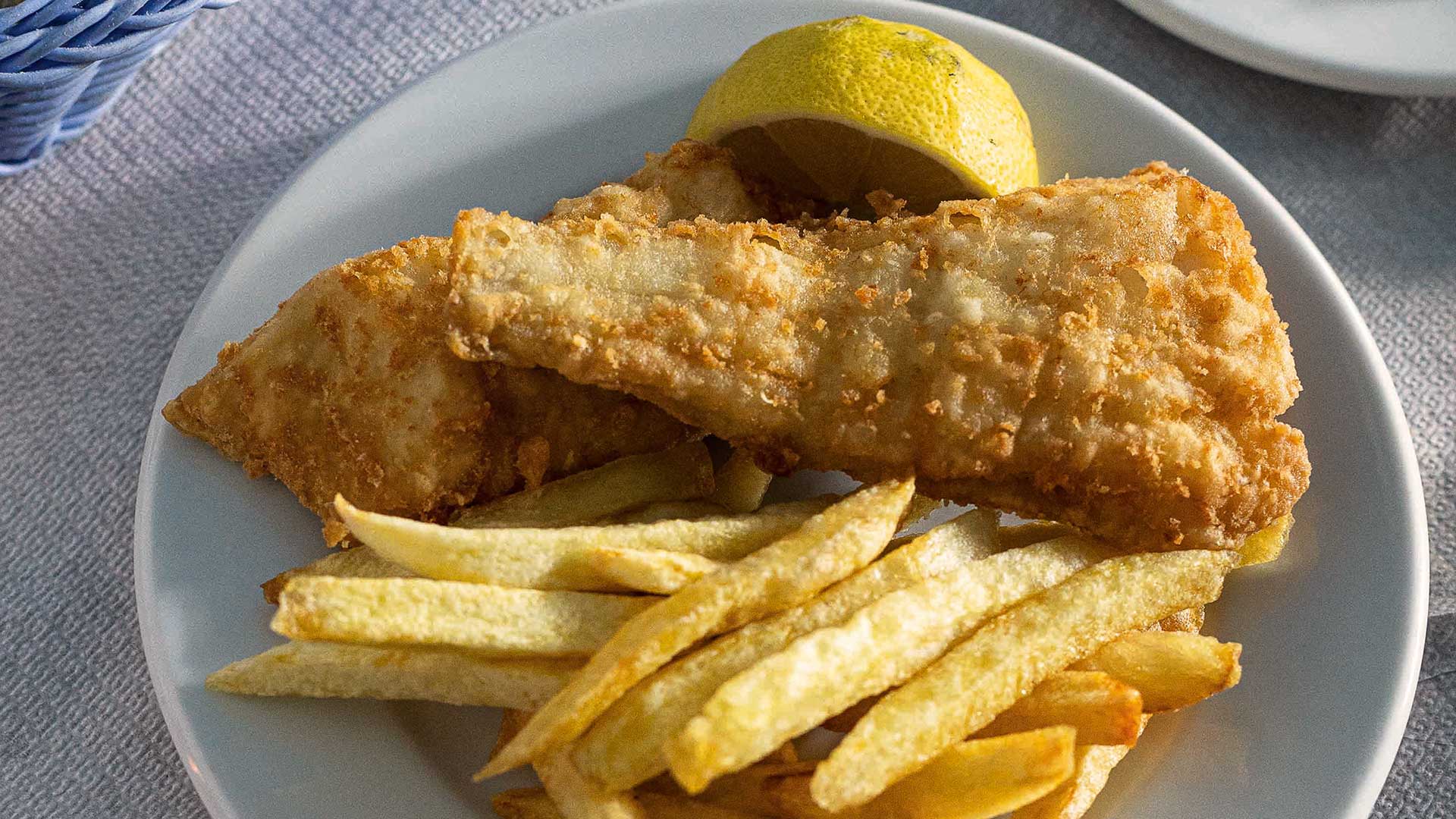 Μπακαλιάρος για την 25η Μαρτίου: 30 συνταγές, από τηγανητός και πλακί μέχρι πίτα-2