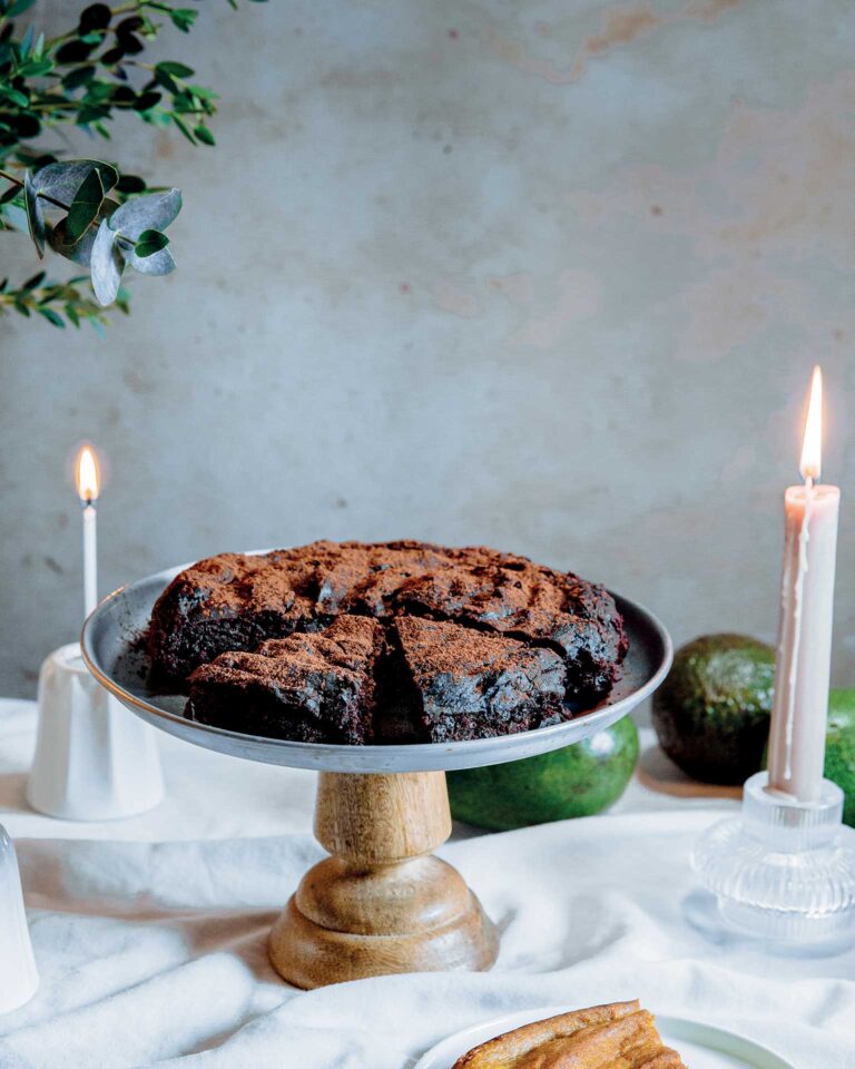 μπράουνις-με-αβοκάντο-αντί-για-βούτυρ-563521879