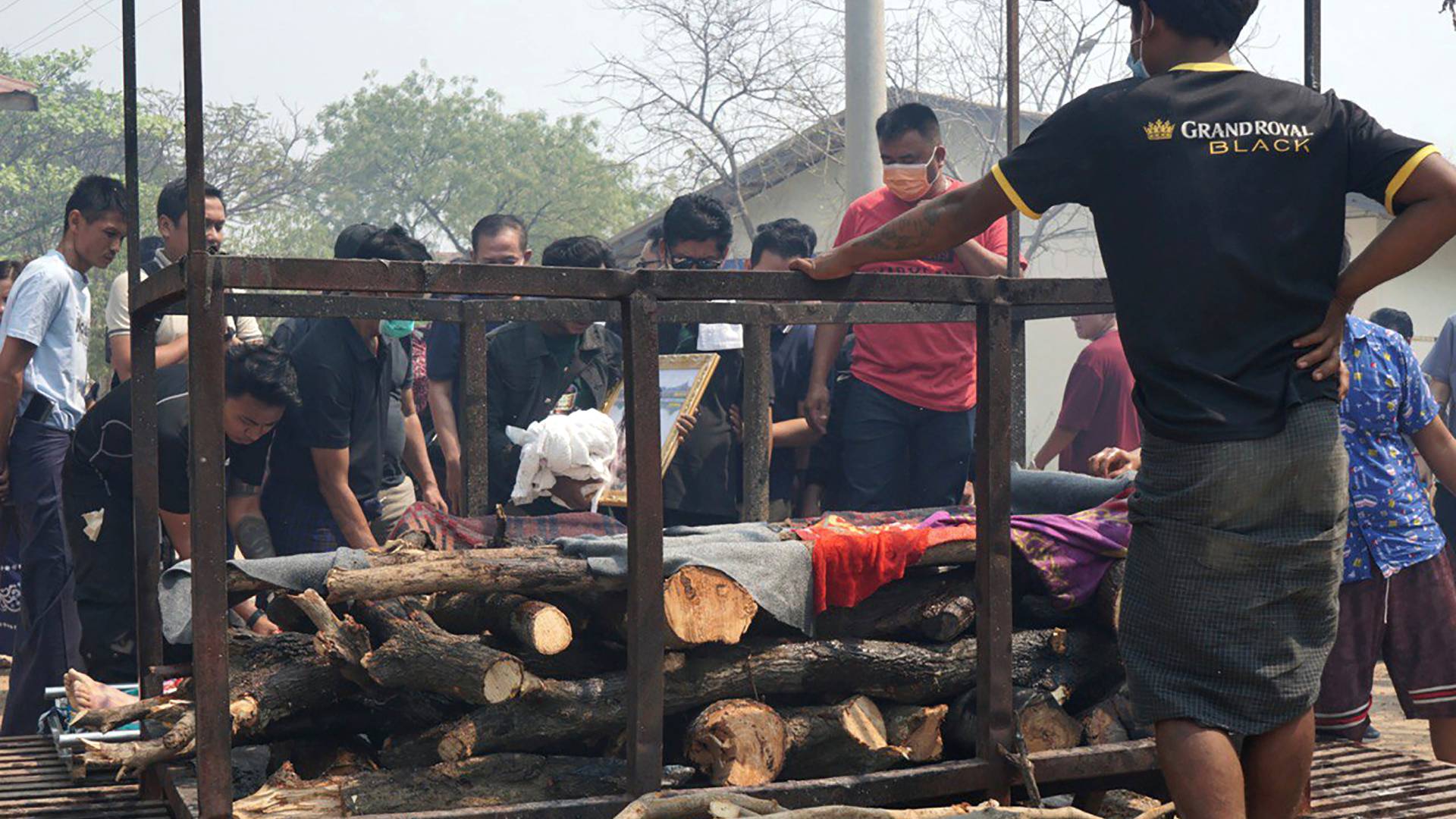 Μιανμάρ: Ξεπέρασαν τους 2.000 οι νεκροί του σεισμού – Σημάδια ζωής στον ουρανοξύστη της Μπανγκόκ-3