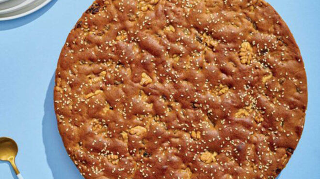 πετιμεζόπιτα-με-καρύδια-563516698