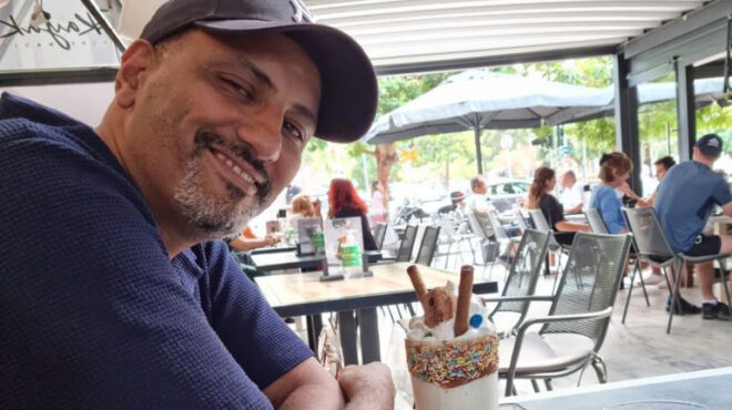 χωρίς-πατρίδα-ζώντας-σε-νομικό-κενό-35-χ-563528926