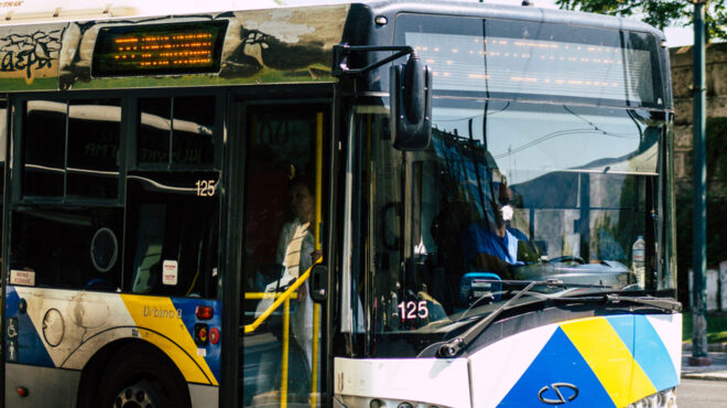 φωτιά-σε-λεωφορείο-στην-πεντέλη-η-ανα-563517103