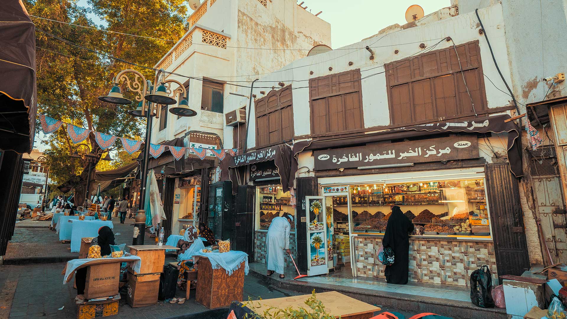 Η Τζέντα των αντιθέσεων: Από το προσκύνημα στην Μπιενάλε-1