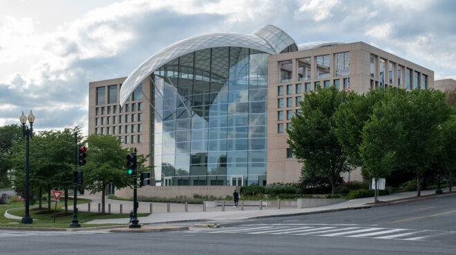 ηπα-το-doge-του-μασκ-κατέλαβε-το-ινστιτούτ-563524558