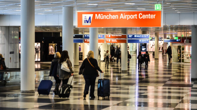 γερμανία-παραλύουν-τα-αεροδρόμια-τ-563504707