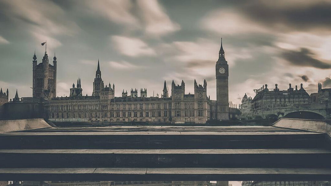 μόσχα-ο-νούμερο-ένα-εχθρός-στη-δύση-ε-563514367