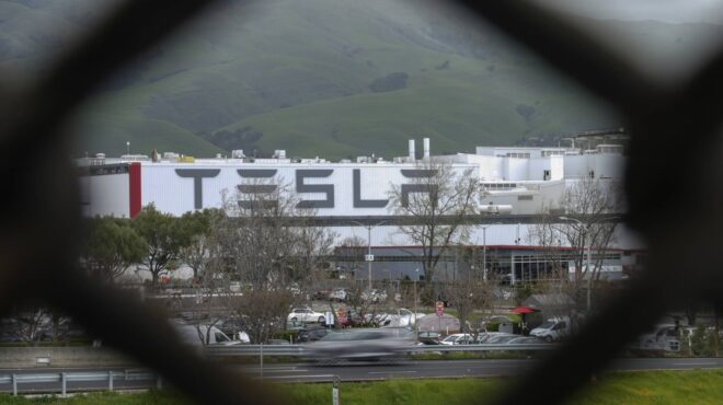 μια-ανυπόγραφη-επιστολή-της-tesla-προειδο-563512948