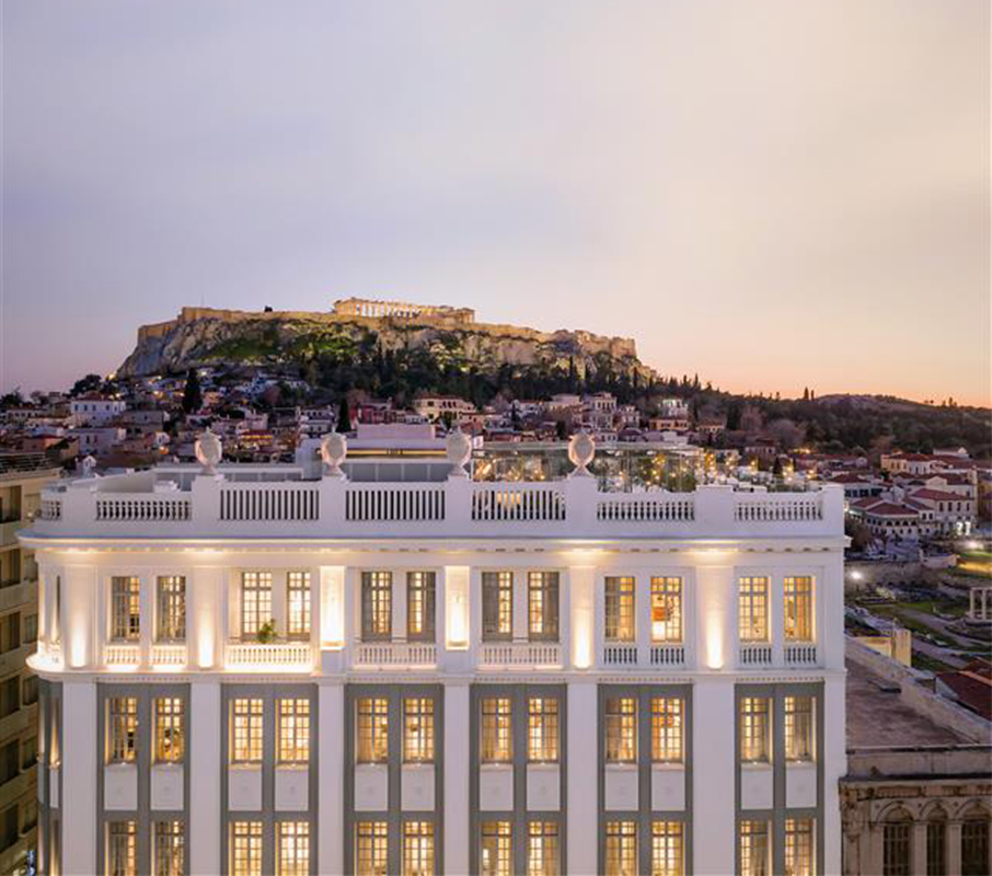 the-dolli-το-πολυβραβευμένο-case-study-της-αθηναϊκής-φ-563525911