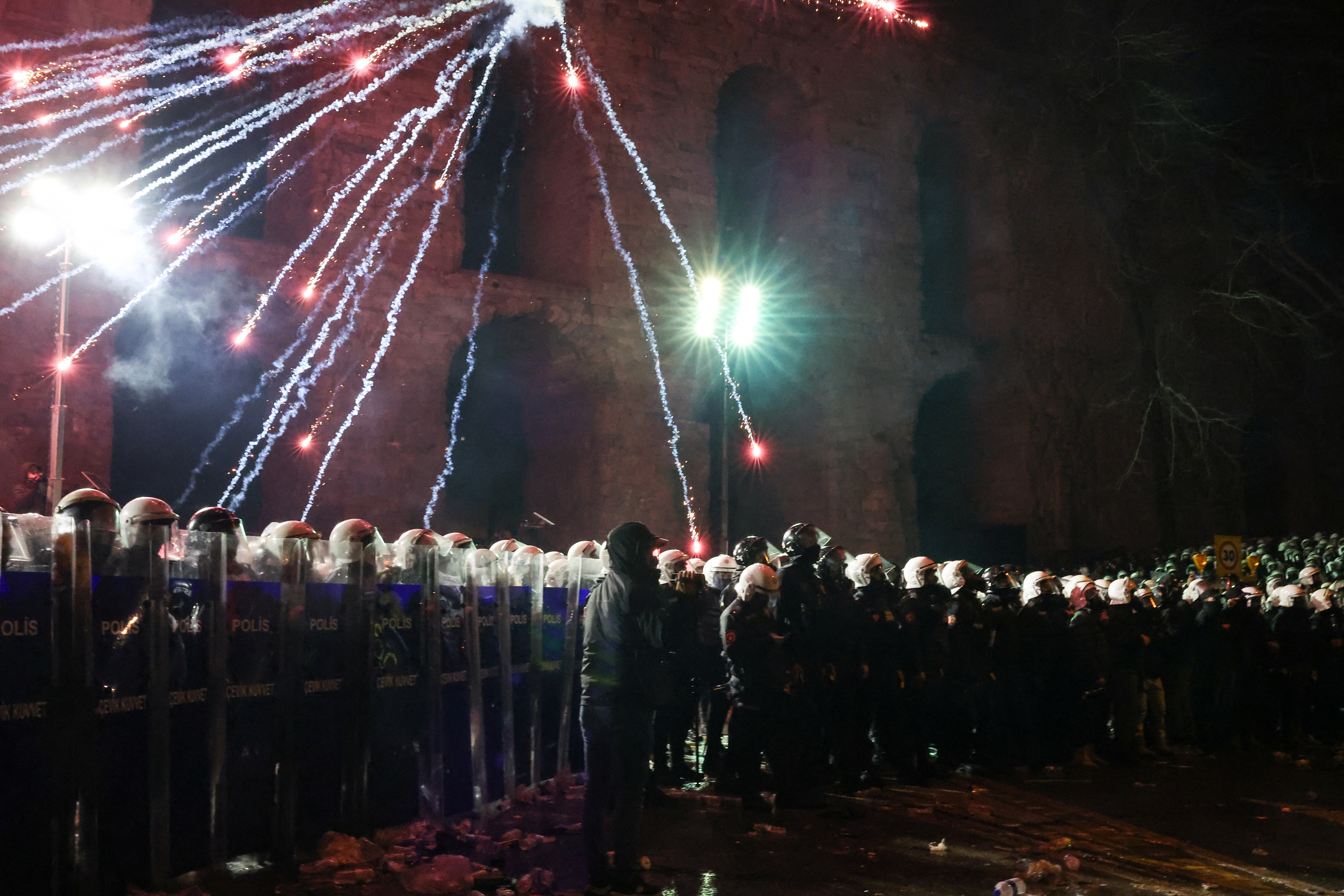 Τουρκία: Πέμπτη νύχτα ταραχών για τον Ιμάμογλου-3