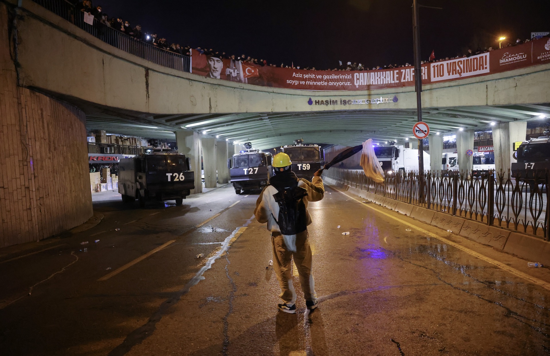 «Αν συνέβη στον Ιμάμογλου, μπορεί να συμβεί στον καθένα»-4