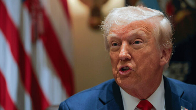 ο-ντόναλντ-τραμπ-βάζει-φρένο-στον-μασκ-563503012