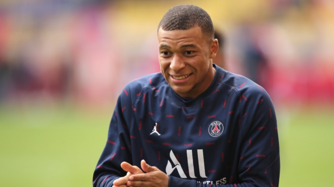 ο-εμπαπέ-περνάει-στην-αντεπίθεση-με-ασ-563557882