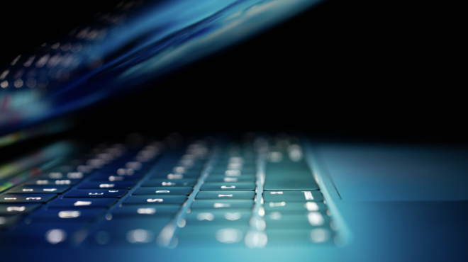 cyber-ασφάλιση-το-ψηφιακό-αλεξίσφαιρο-γιλ-563583733